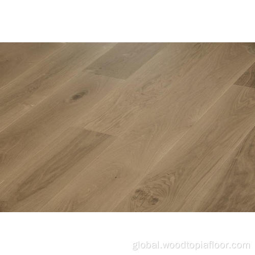 Brushed Solid Oak Flooring Three layers of solid wood engineer Floor Manufactory